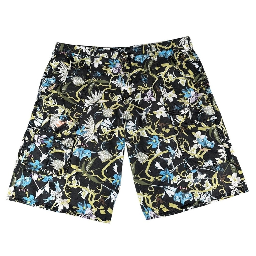 Artful Dodger Cargo Shorts Men 44 Black Floral Botanical Hummingbird Utility AOP